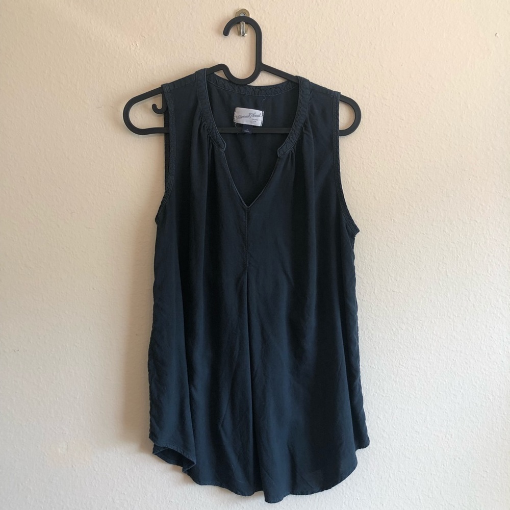Universal Thread Faded Black Tank